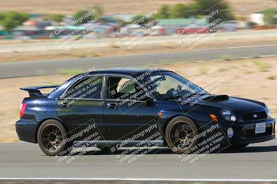 media/Oct-01-2022-Team Topak Racing (Sat) [[f860fb51be]]/2-Inter Low 2/session 1 turn 3/